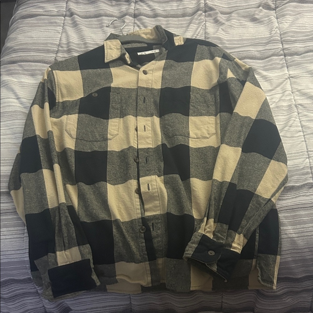 PacSun Black and Tan Plaid Casual Shirt